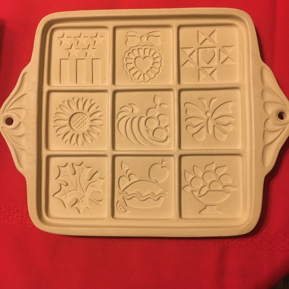 NWT Pampered Chef 10th Anniversary Shortbread Mold